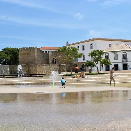Old Town And Sea View * Lagos
